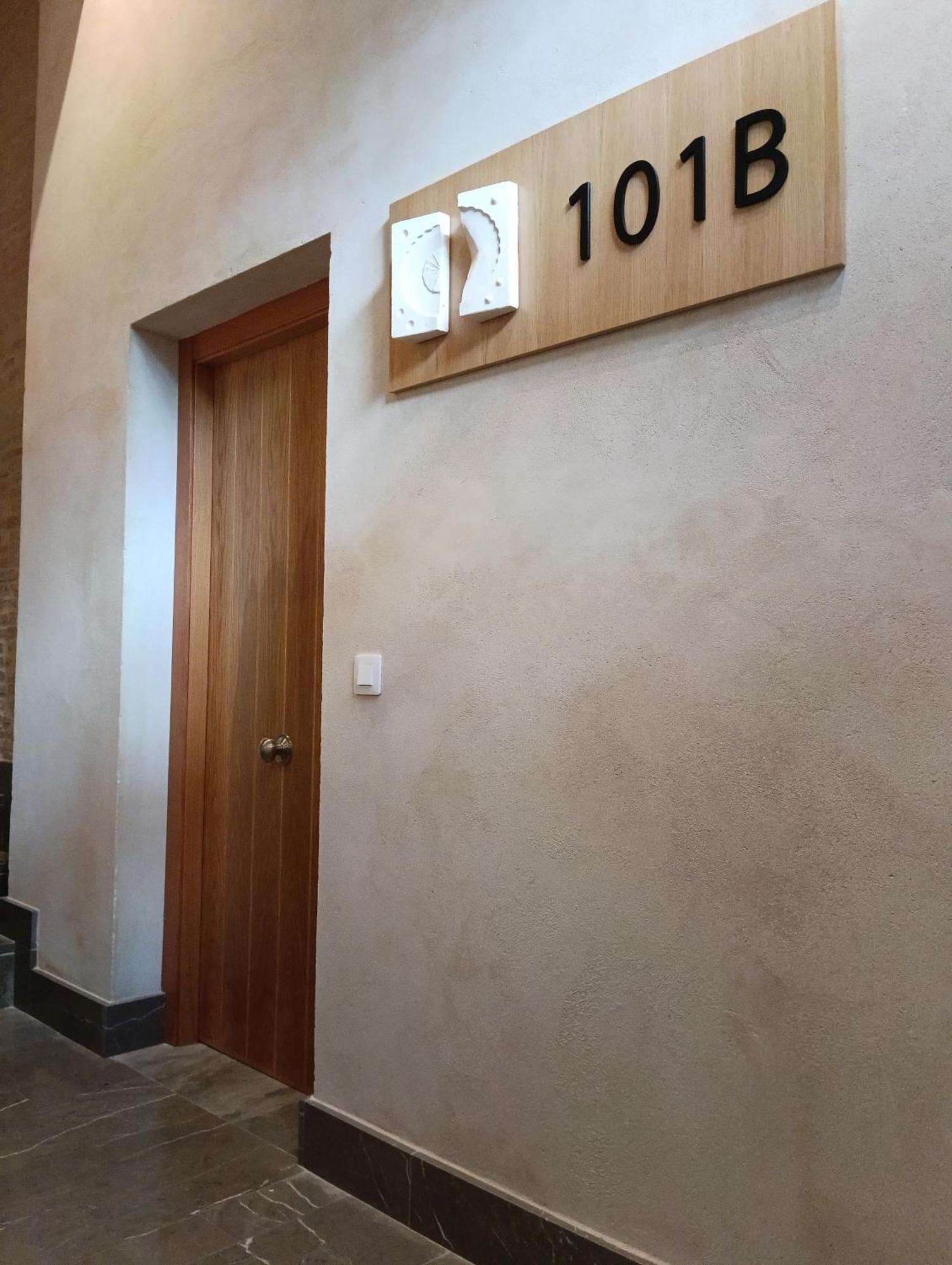 Terra Triana Apartments Seville Luaran gambar