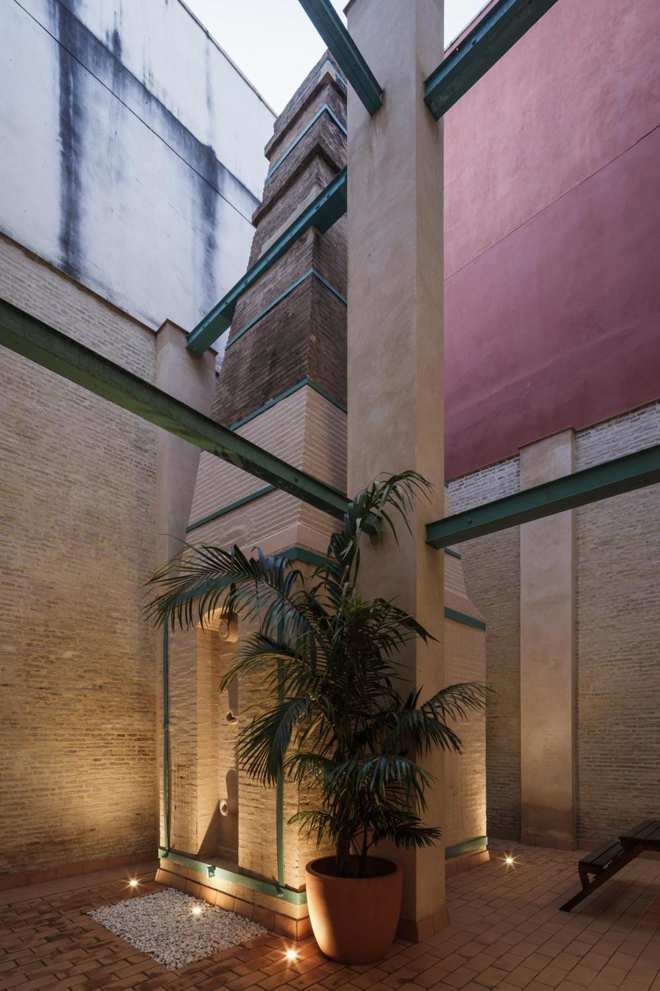 Terra Triana Apartments Seville Luaran gambar