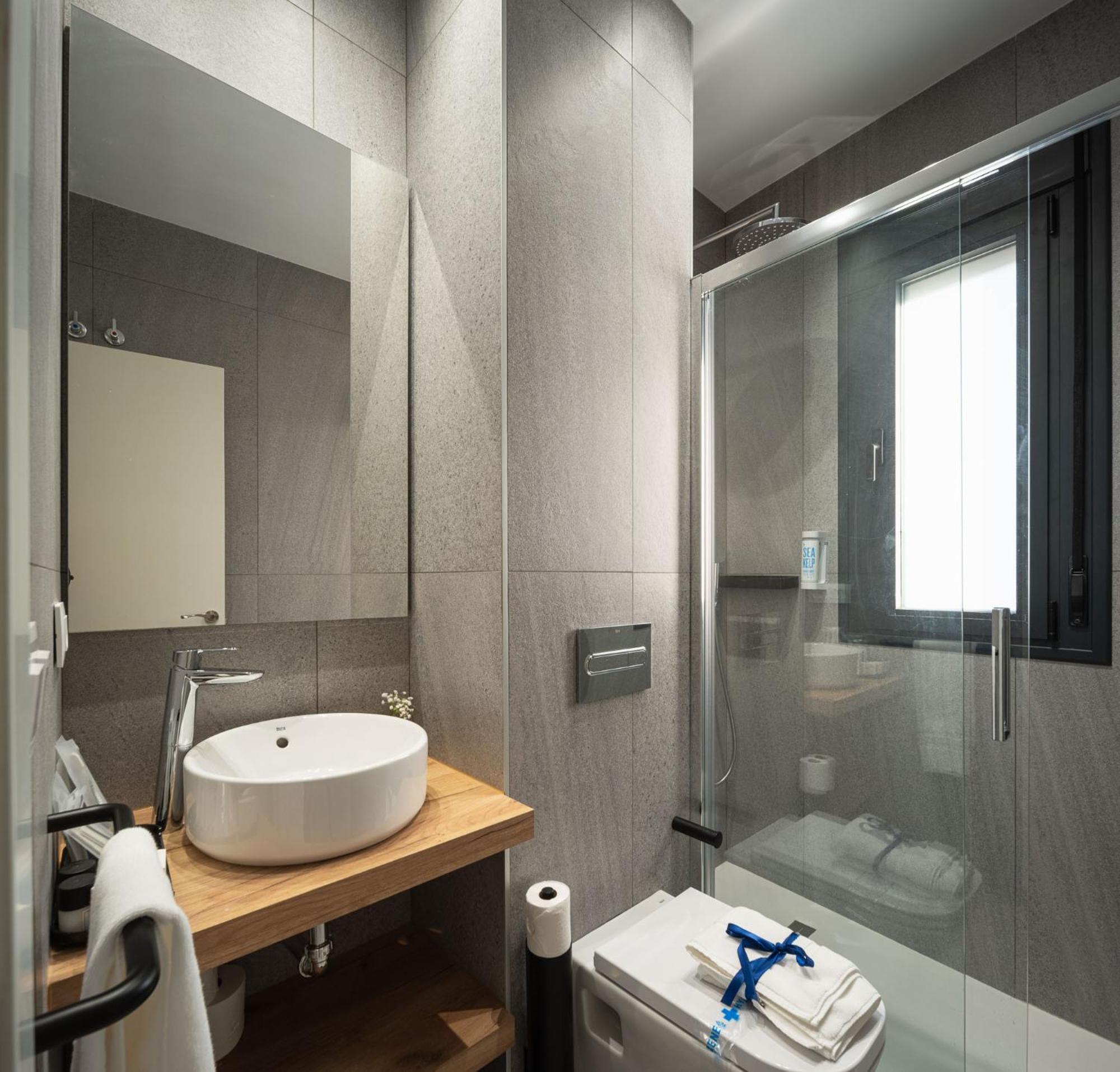 Terra Triana Apartments Seville Luaran gambar