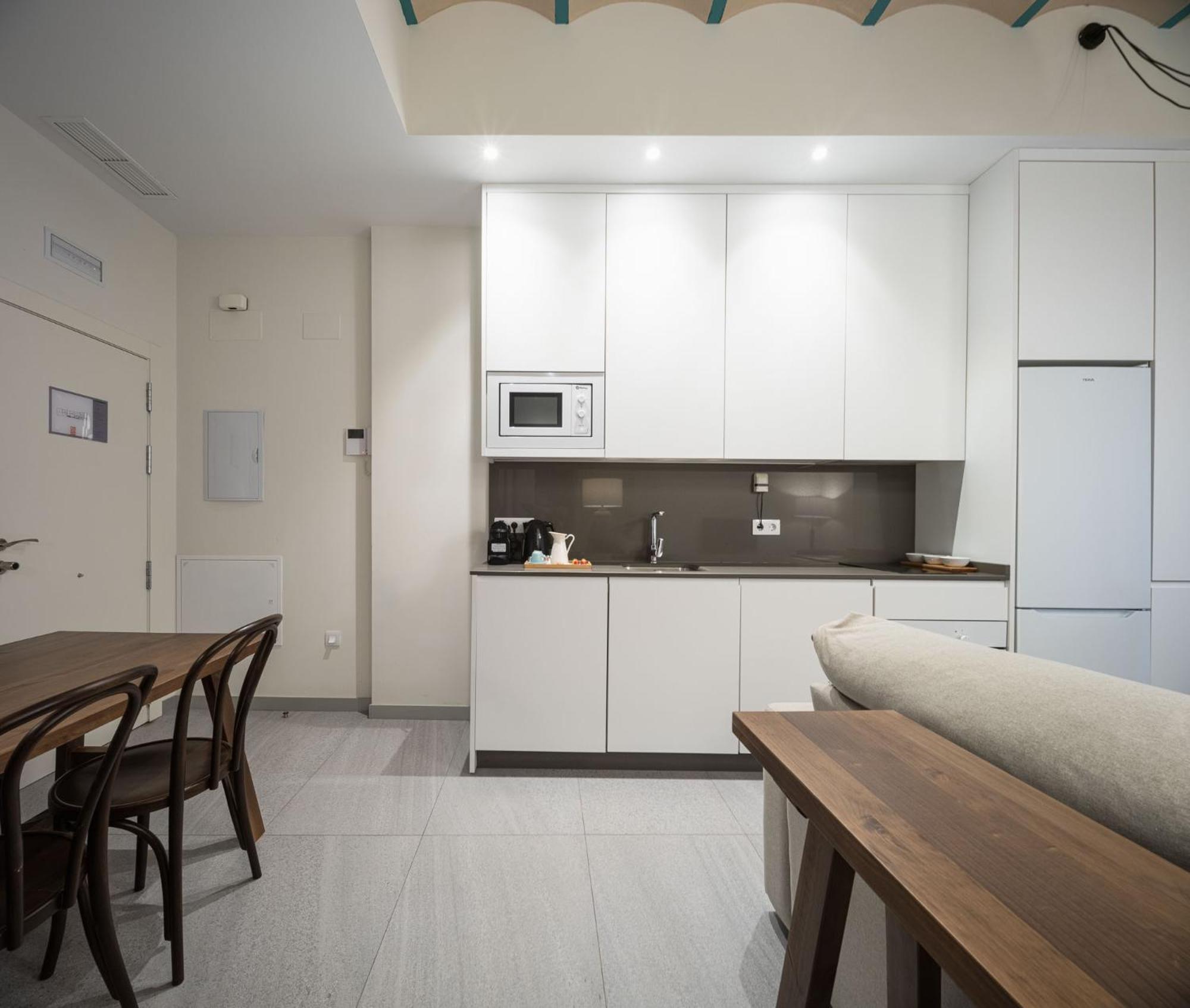 Terra Triana Apartments Seville Luaran gambar